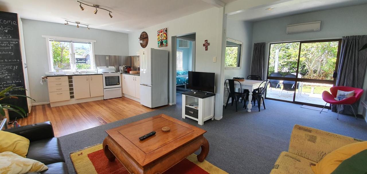 Vila Quintessential Kiwi Bach Oneroa Exteriér fotografie